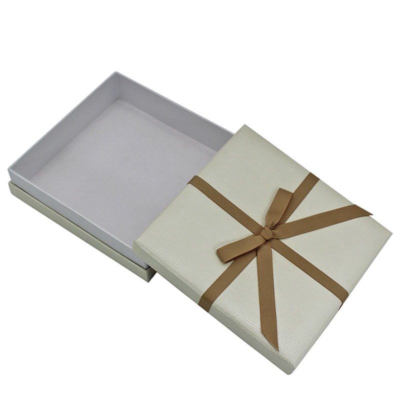 Custom Design with Lid Paper Luxury Underwear Packaging