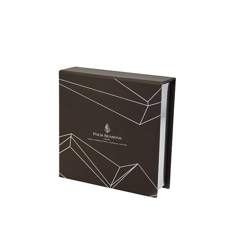 Recyclable Small Paper 4 Cavity Merci Chocolate Packaging Box