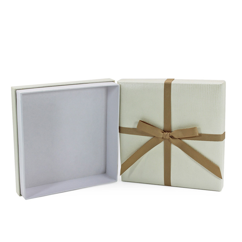 Custom Design with Lid Paper Luxury Underwear Packaging