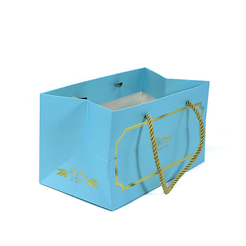 Luxury Excellent with Portable Rope Beautiful Paper Bag Handle