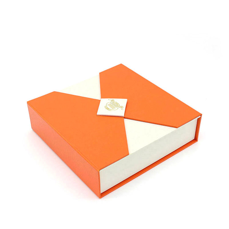 Elegant Custom Logo Paper Jewelry Bracelet Packaging Box