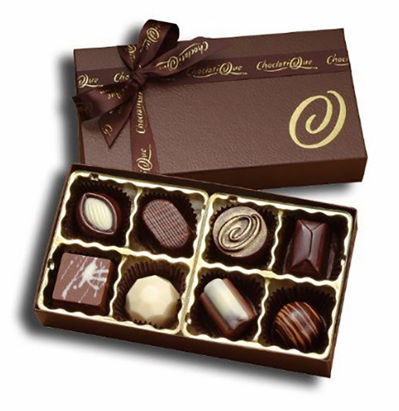 Custom Valentine's Day Cardboard Rigid Chocolate Cavity Boxes