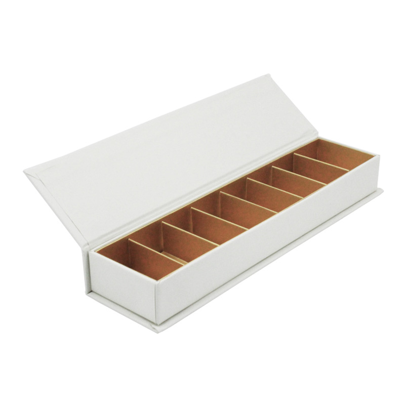 Luxury White Layered Strawberry Chocolate Praline Packaging Box