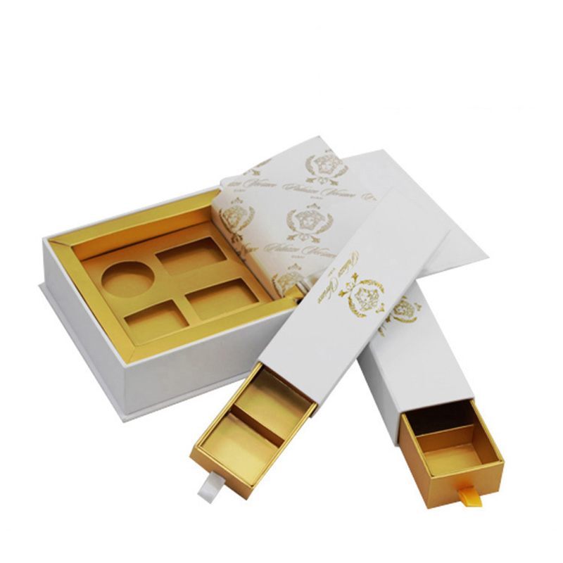 Luxury White Fancy 4 Cavity Chocolate Packaging Box Gift