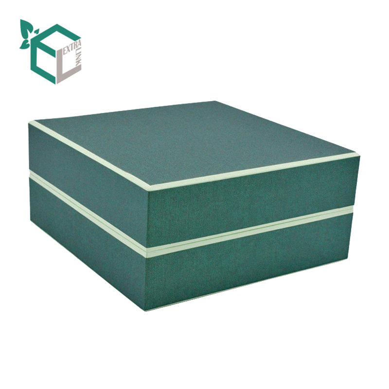 China Wholesale Rigid Box Fancy Paper Apparel Packaging Box