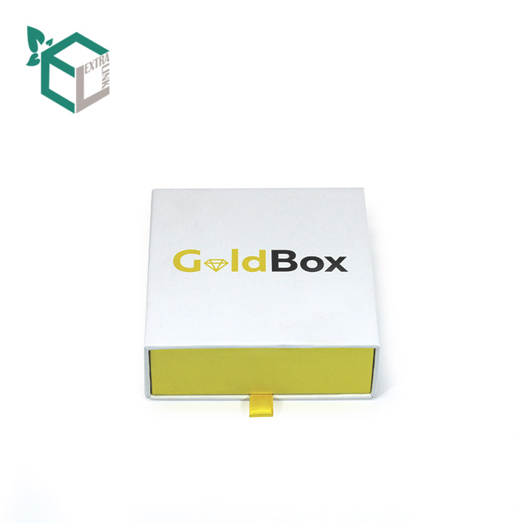 Custom Size Belt Storage Box With Ribbon