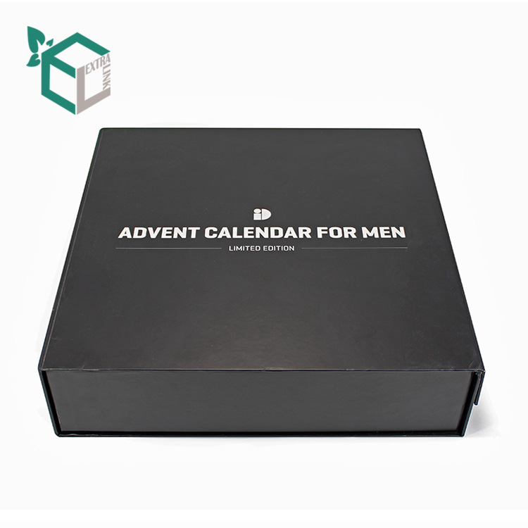 2020 Custom Flat Magnetic Gift Foldable Garment Paper Packaging Boxes