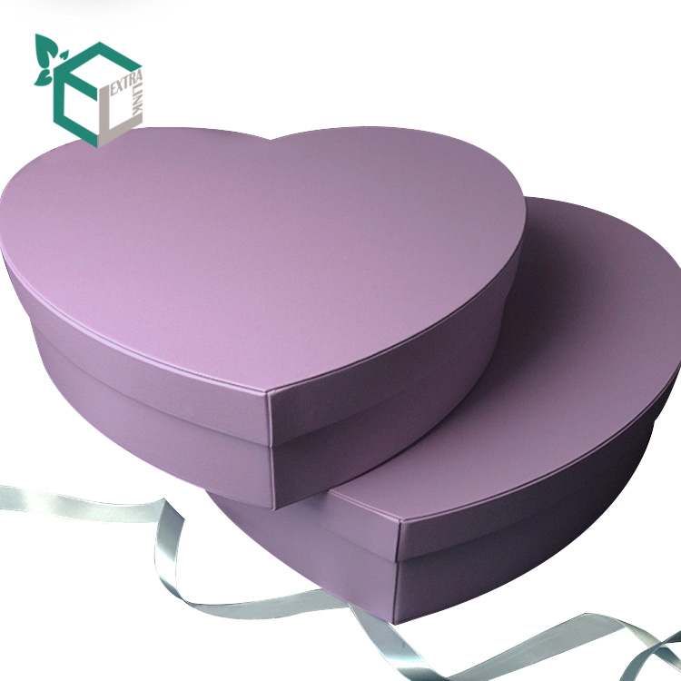 Luxury Heart Shape Design Custom Paper Underwear Storage Box