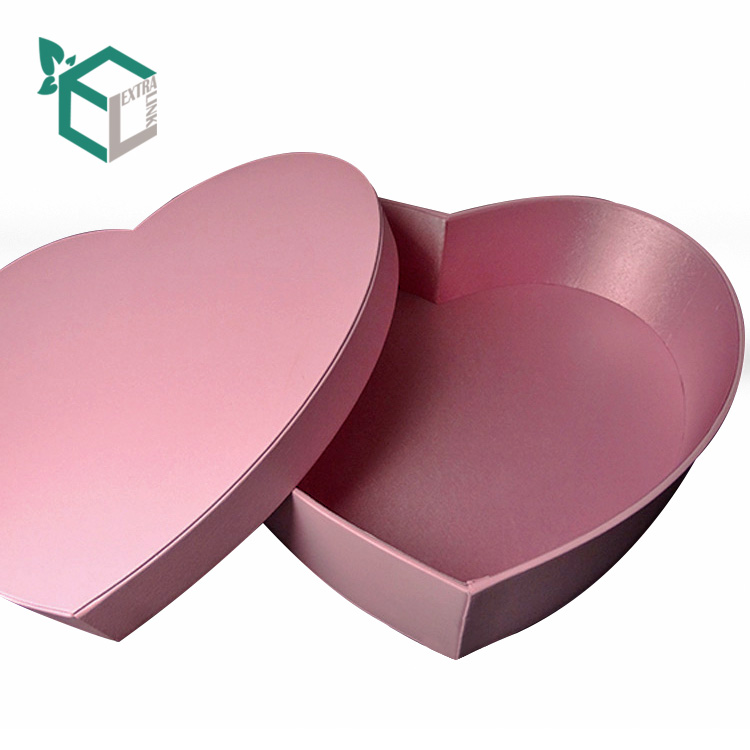 Luxury Heart Shape Design Custom Paper Underwear Storage Box