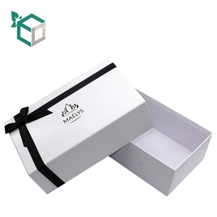 Custom Gift Packaging Bra And Underwear Packaging Boxes