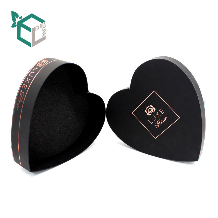 Black Heart Shape Flower Box With Luxury Material