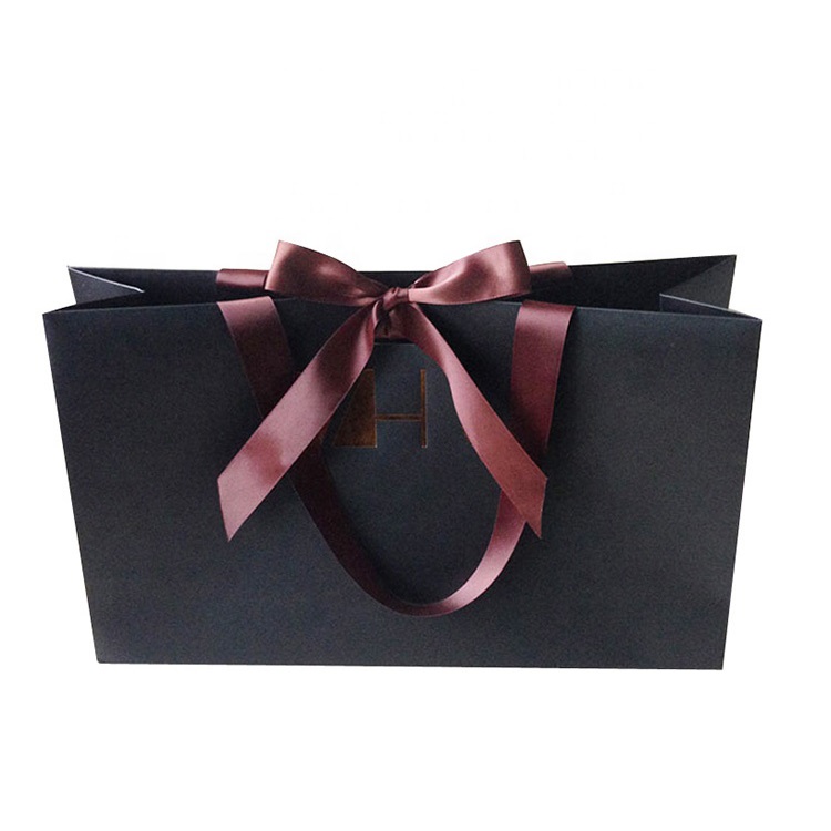Custom Size Printing Color Luxury Shopping Paper Bag With Ribbon Handle
