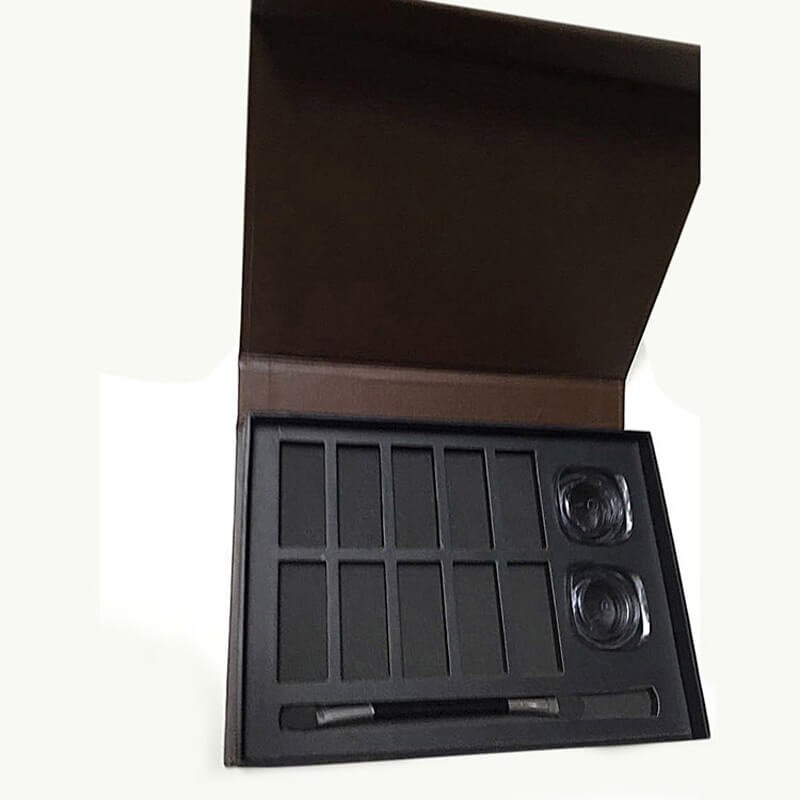 Custom High Quality Eye Shadow Pallet Private Label Wholesale Multi Chrome Nude Matte Eyeshadow Palette