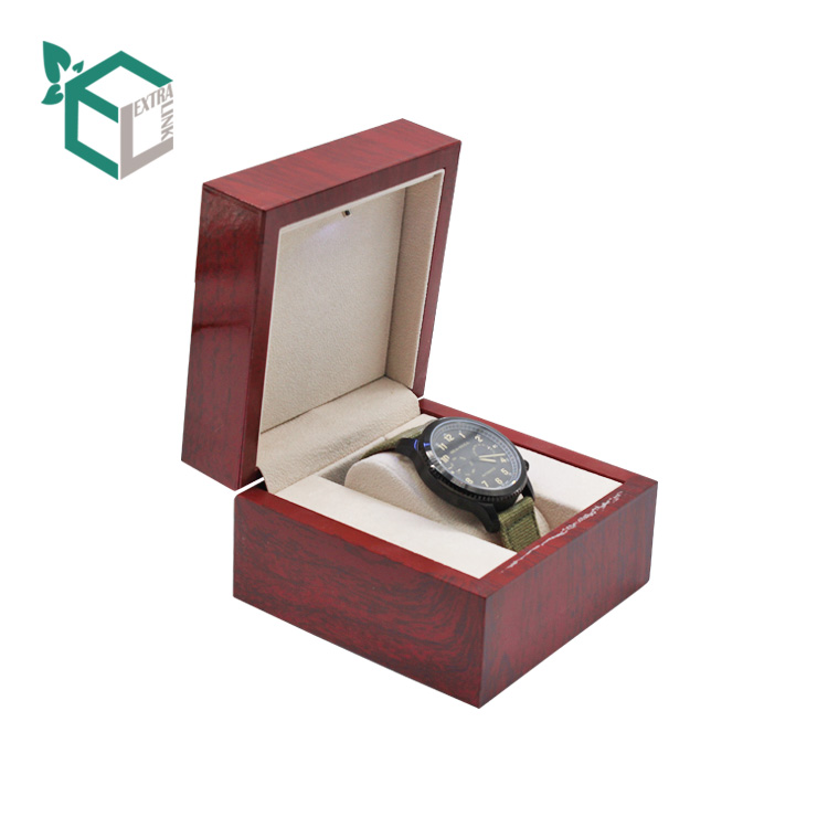 Factory Supply Custom Logo Gift Packing Luxury Watch Packaging Boxes Red Watch Box
